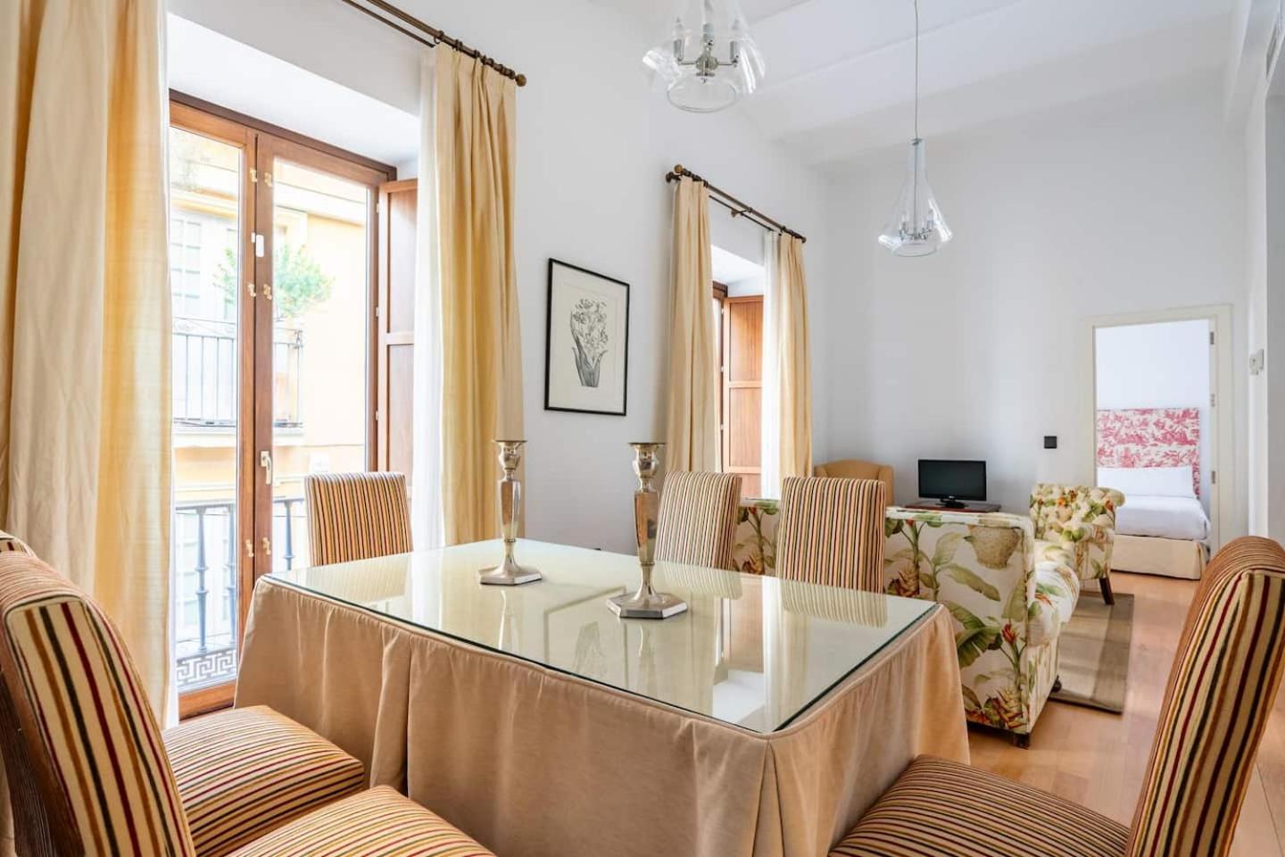 Komodo Sierpes: Bright & Classy Central Apartment Sevilha Exterior foto