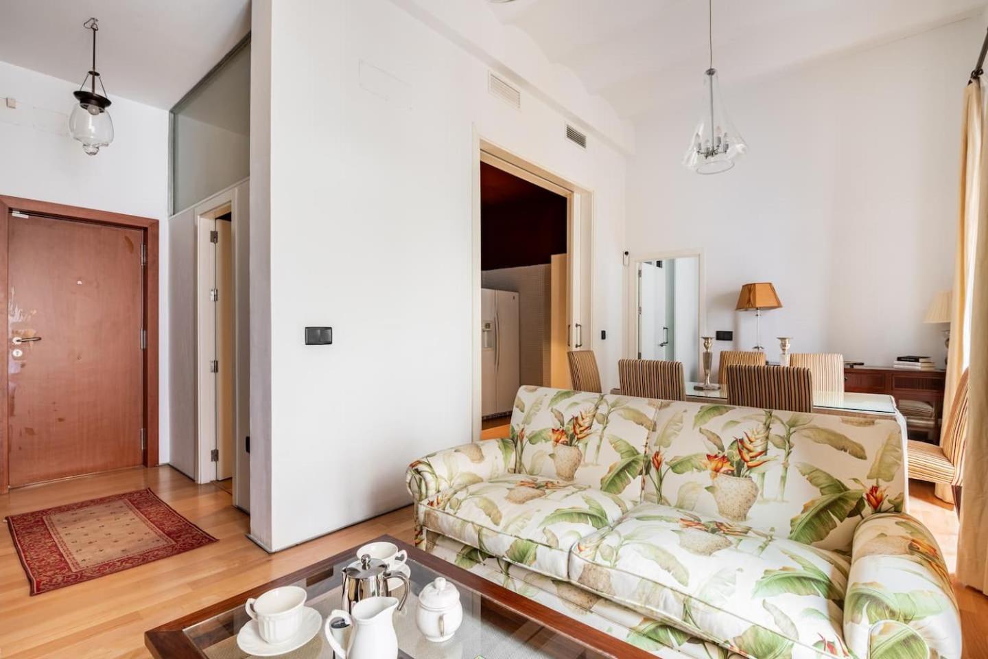 Komodo Sierpes: Bright & Classy Central Apartment Sevilha Exterior foto