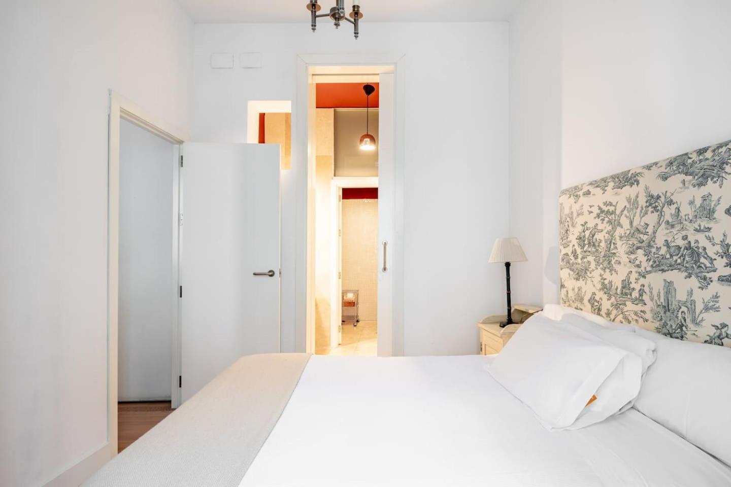 Komodo Sierpes: Bright & Classy Central Apartment Sevilha Exterior foto
