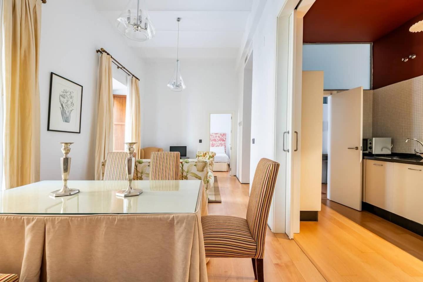 Komodo Sierpes: Bright & Classy Central Apartment Sevilha Exterior foto