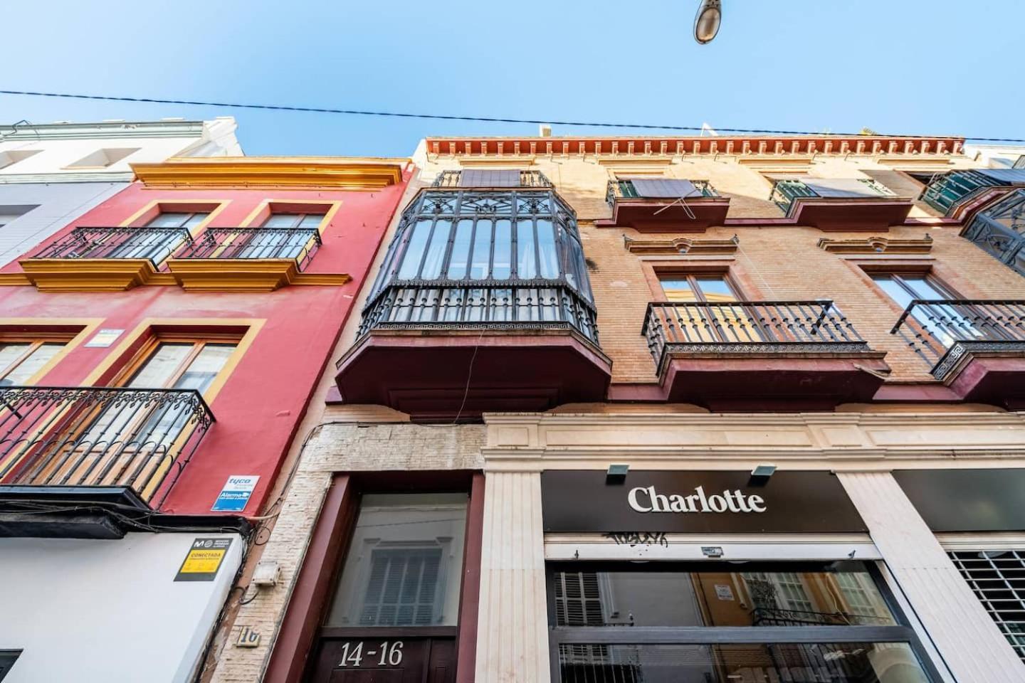 Komodo Sierpes: Bright & Classy Central Apartment Sevilha Exterior foto